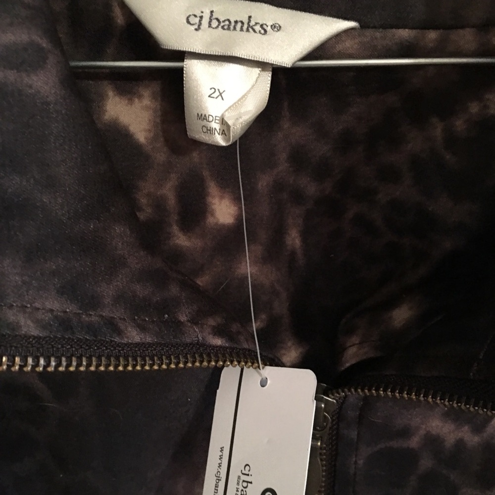 Jacket - Picture 3 of 3